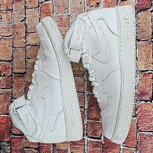 NIKE AIR FORCE ONES, MENS SIZE 14, WHITE GUC